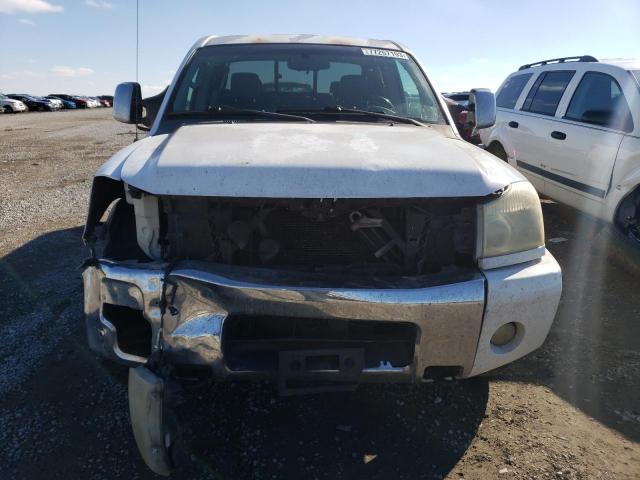 1N6AA07B64N592437 - 2004 NISSAN TITAN XE WHITE photo 5