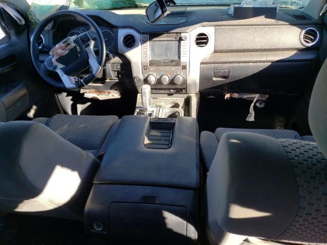 5TFUY5F12HX635022 - 2017 TOYOTA TUNDRA DOUBLE CAB SR/SR5 GRAY photo 8