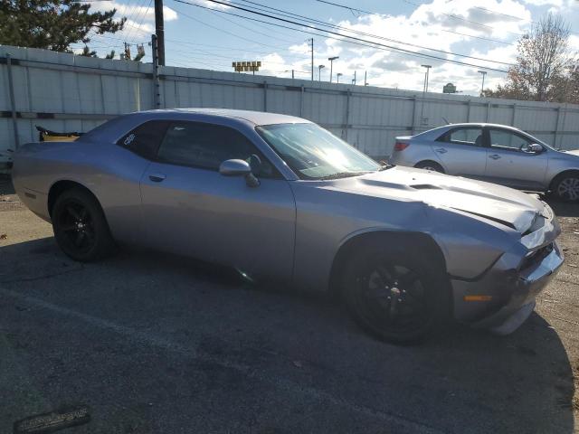 2C3CDYAG3EH225760 - 2014 DODGE CHALLENGER SXT SILVER photo 4