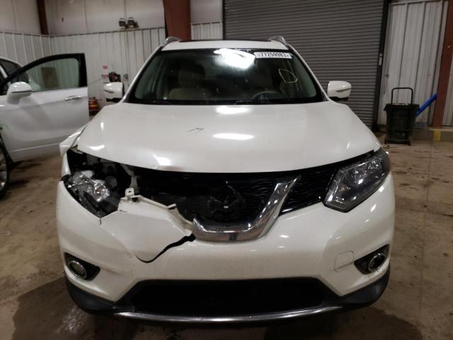 5N1AT2MV3FC891868 - 2015 NISSAN ROGUE S WHITE photo 5