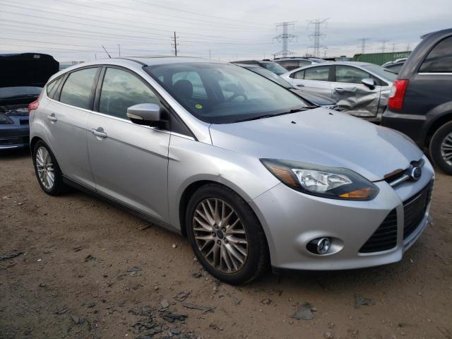 1FADP3N23EL417794 - 2014 FORD FOCUS TITANIUM SILVER photo 4