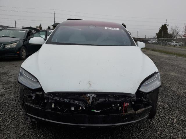 5YJXCDE22LF261367 - 2020 TESLA MODEL X WHITE photo 5