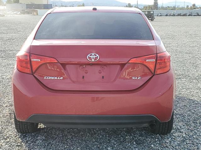 2T1BURHEXKC137490 - 2019 TOYOTA COROLLA L RED photo 6