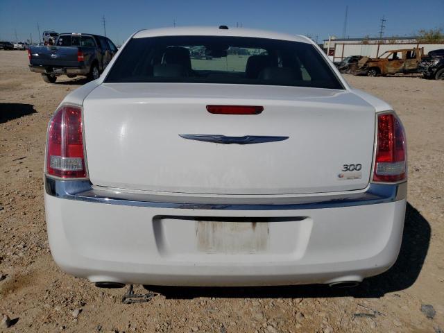 2C3CCAAG1DH506898 - 2013 CHRYSLER 300 WHITE photo 6