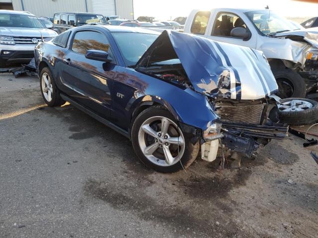 1ZVBP8CH1A5126938 - 2010 FORD MUSTANG GT BLUE photo 4