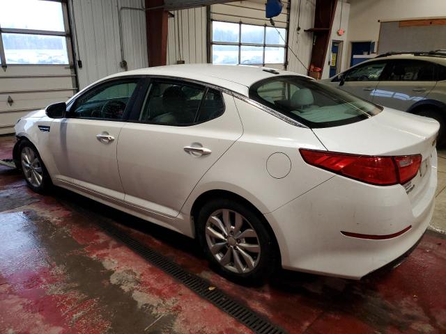 5XXGM4A70FG460403 - 2015 KIA OPTIMA LX WHITE photo 2