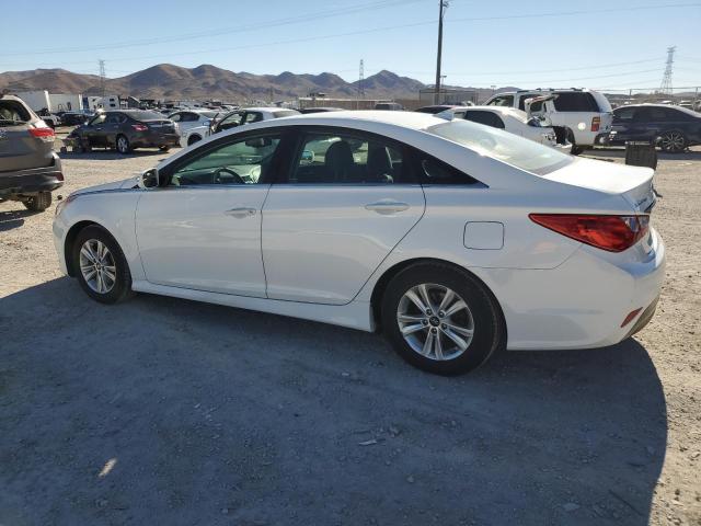 5NPEB4AC2EH939290 - 2014 HYUNDAI SONATA GLS WHITE photo 2