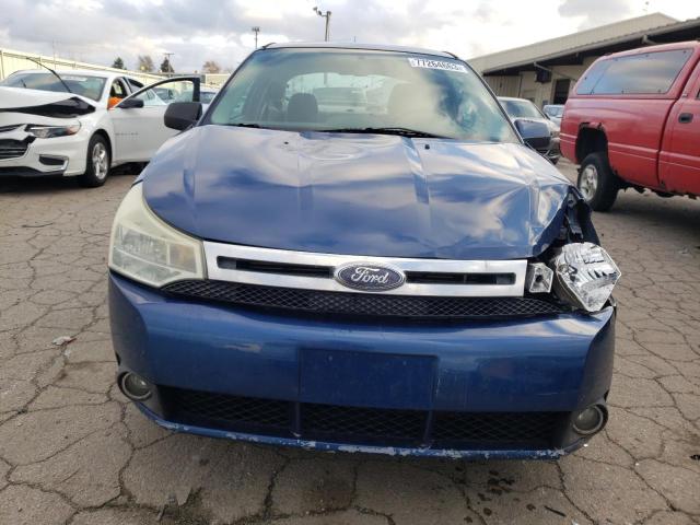 1FAHP33N88W201411 - 2008 FORD FOCUS SE BLUE photo 5