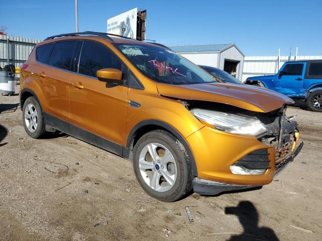 1FMCU0GX3GUB39896 - 2016 FORD ESCAPE SE GOLD photo 4