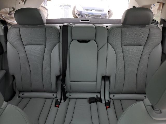 WA1VAAF71KD027565 - 2019 AUDI Q7 PRESTIGE SILVER photo 10