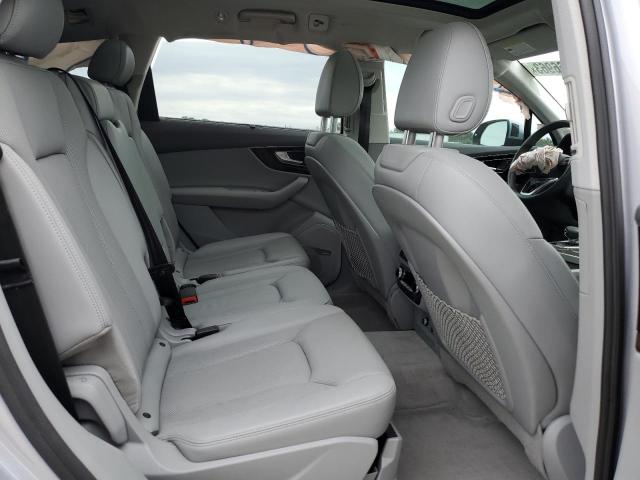WA1VAAF71KD027565 - 2019 AUDI Q7 PRESTIGE SILVER photo 11