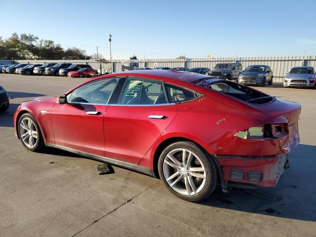 5YJSA1DN0DFP17829 - 2013 TESLA MODEL S წითელი ფოტო 2