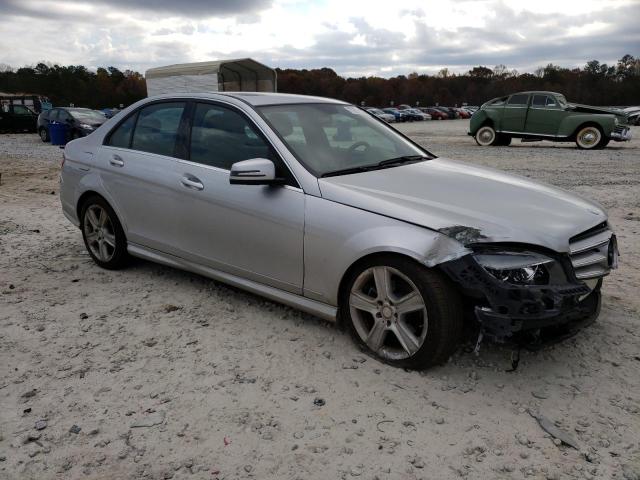 WDDGF5EB9BA464735 - 2011 MERCEDES-BENZ C 300 SILVER photo 4