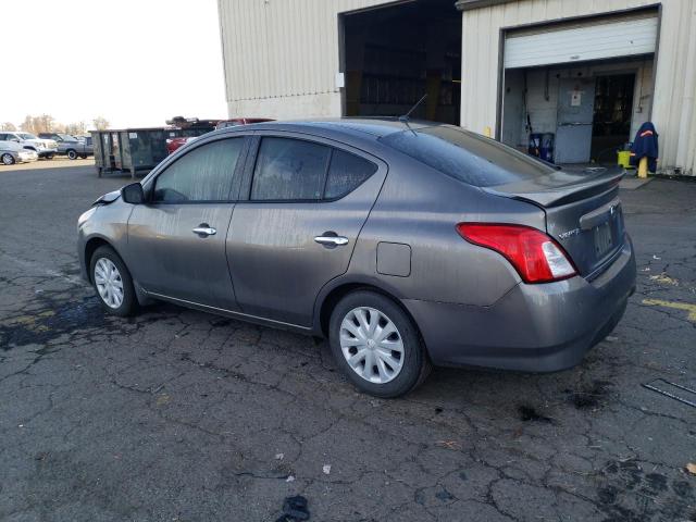 3N1CN7AP3FL879480 - 2015 NISSAN VERSA S GRAY photo 2