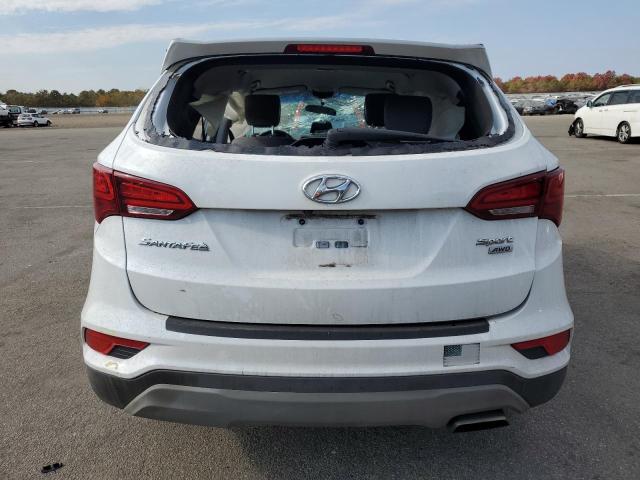 5XYZTDLBXJG539448 - 2018 HYUNDAI SANTA FE S WHITE photo 6