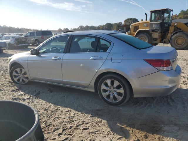 1HGCP368X8A029181 - 2008 HONDA ACCORD EXL SILVER photo 2