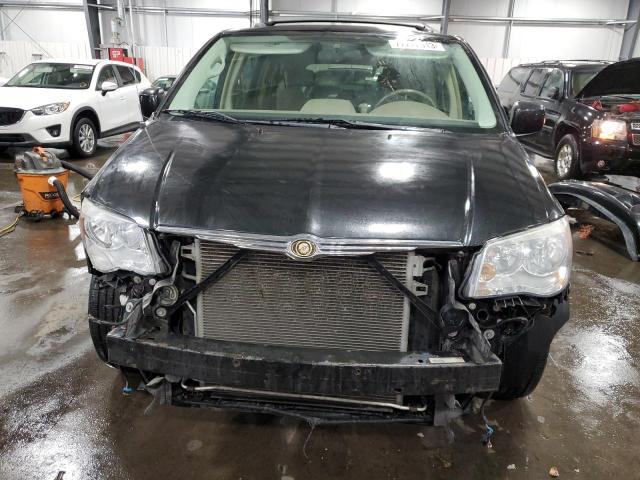 2A8HR54P78R611859 - 2008 CHRYSLER TOWN & COU TOURING BLACK photo 5