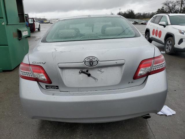 4T1BF3EK9BU696108 - 2011 TOYOTA CAMRY BASE SILVER photo 6