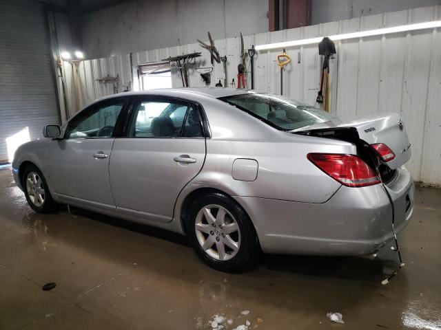 4T1BK36B57U217796 - 2007 TOYOTA AVALON XL SILVER photo 2