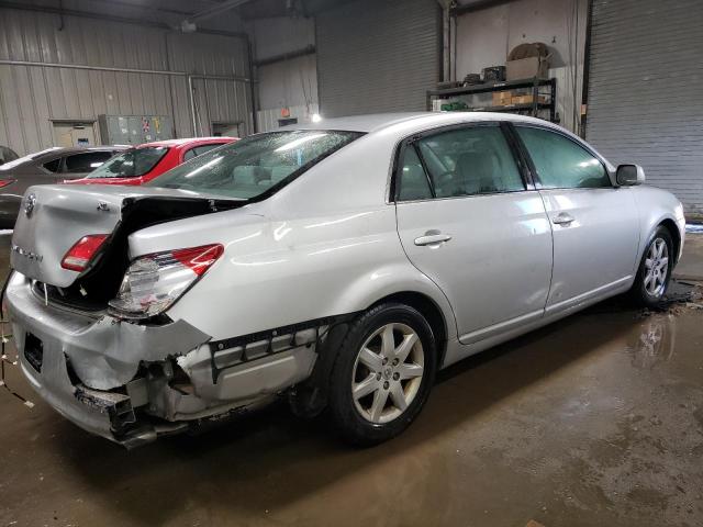 4T1BK36B57U217796 - 2007 TOYOTA AVALON XL SILVER photo 3