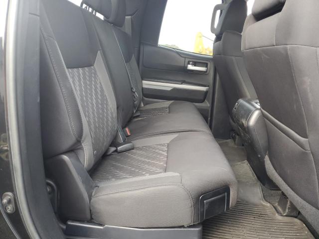 5TFUY5F14JX740330 - 2018 TOYOTA TUNDRA DOUBLE CAB SR/SR5 BLACK photo 10