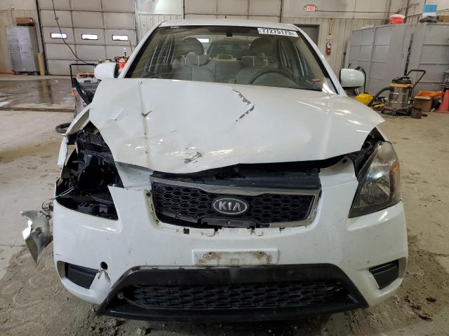 KNADH4A35B6954847 - 2011 KIA RIO BASE WHITE photo 5