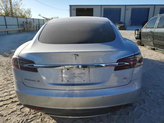 5YJSA1S10EFP52372 - 2014 TESLA MODEL S ნაცრისფერი ფოტო 6