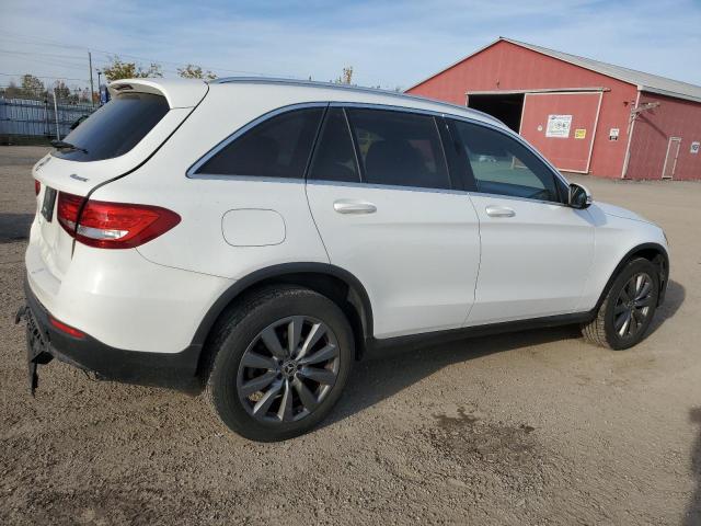 WDC0G4KB7HF214990 - 2017 MERCEDES-BENZ GLC 300 4MATIC WHITE photo 3