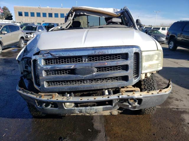 1FTSX21P65EC88497 - 2005 FORD F250 SUPER DUTY WHITE photo 5