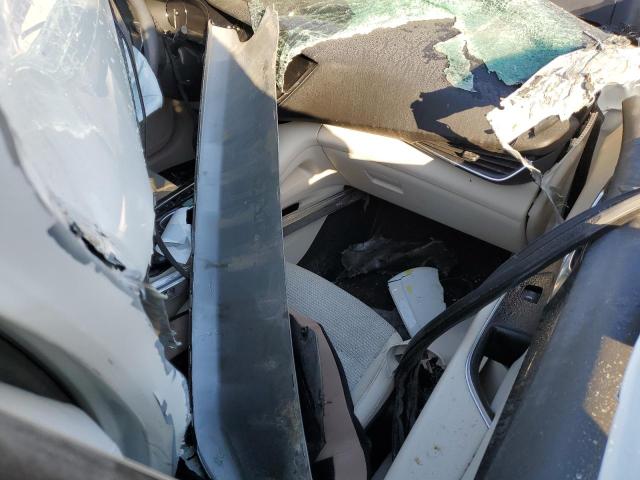 LRBAZLR49MD074564 - 2021 BUICK ENVISION PREFERRED თეთრი ფოტო 8