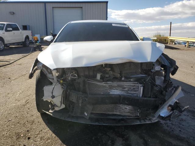 3KPF24AD2NE468825 - 2022 KIA FORTE FE WHITE photo 5