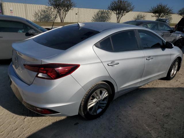 KMHD84LF5KU746498 - 2019 HYUNDAI ELANTRA SEL SILVER photo 3