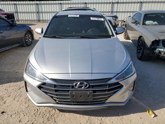 KMHD84LF5KU746498 - 2019 HYUNDAI ELANTRA SEL SILVER photo 5