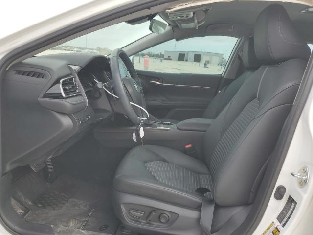 4T1G11AK3PU773982 - 2023 TOYOTA CAMRY SE NIGHT SHADE WHITE photo 7