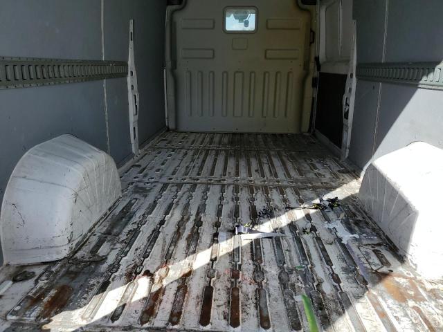 3C6TRVDG0JE107962 - 2018 RAM PROMASTER 2500 HIGH WHITE photo 10