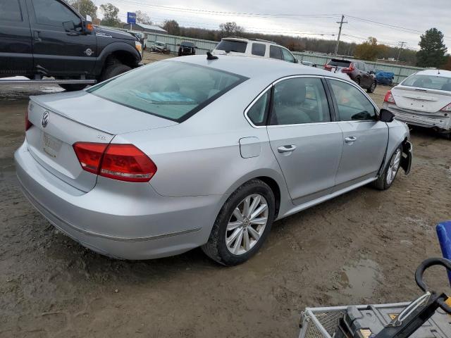 1VWCH7A32DC133822 - 2013 VOLKSWAGEN PASSAT SEL SILVER photo 3