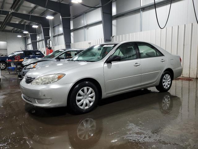 4T1BE32K65U073041 - 2005 TOYOTA CAMRY LE SILVER photo 1