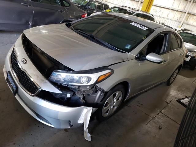 3KPFK4A70HE039231 - 2017 KIA FORTE LX SILVER photo 1