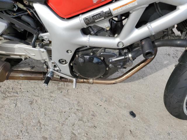 JS1VP52AXY2100315 - 2000 SUZUKI SV650 RED photo 7