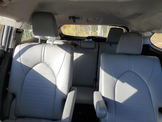 5TDGZRBH2NS177116 - 2022 TOYOTA HIGHLANDER XLE Gümüş foto 10