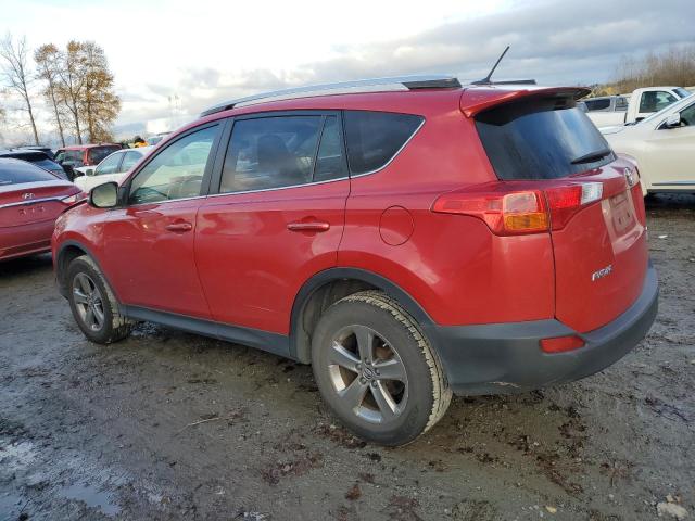 JTMRFREV0FD153364 - 2015 TOYOTA RAV4 XLE RED photo 2