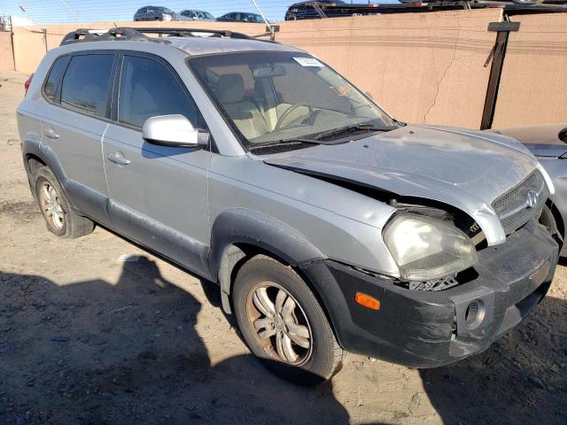 KM8JN12D47U685601 - 2007 HYUNDAI TUCSON SE SILVER photo 4