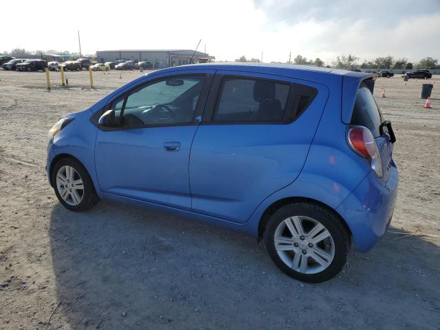 KL8CD6S97FC761124 - 2015 CHEVROLET SPARK 1LT BLUE photo 2