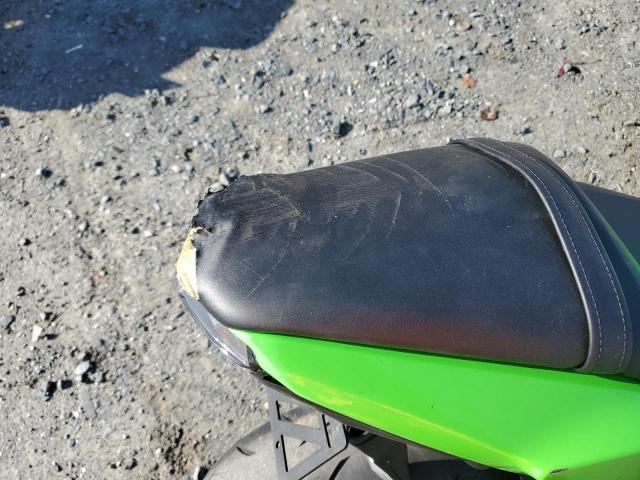 ML5EXER13PDAA4694 - 2023 KAWASAKI EX650 R GREEN photo 6