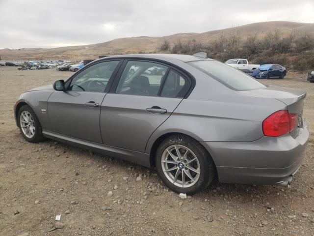 WBAPK5C55AA810634 - 2010 BMW 328 XI SULEV GRAY photo 2