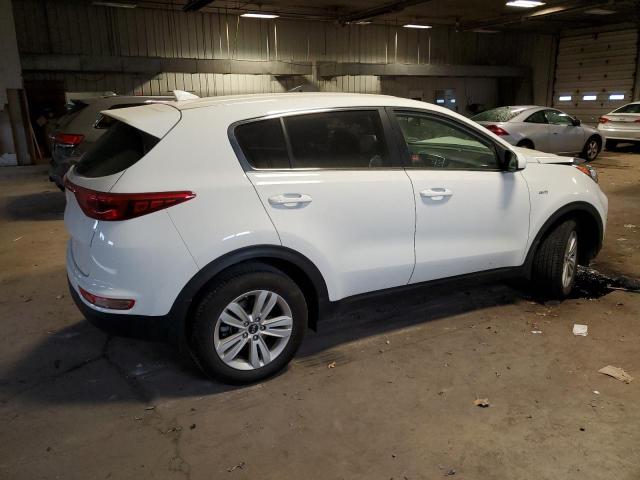 KNDPMCAC2K7521583 - 2019 KIA SPORTAGE LX WHITE photo 3