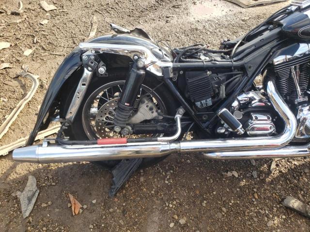 1HD1FCW196Y623971 - 2006 HARLEY-DAVIDSON FLHTCUI 黑色 照片 6