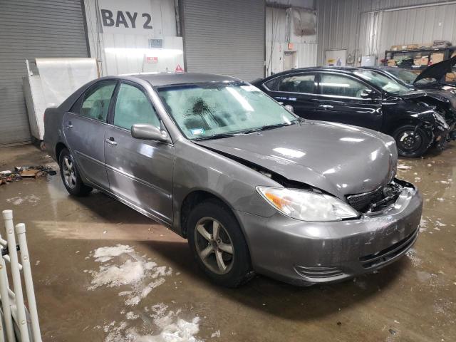 4T1BE32K14U904606 - 2004 TOYOTA CAMRY LE GRAY photo 4