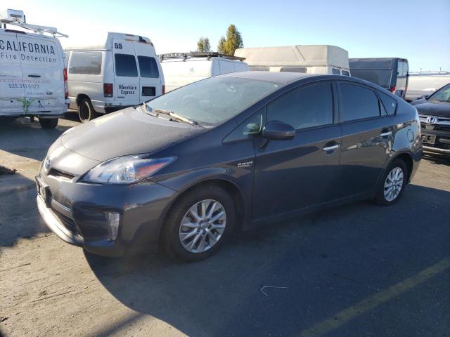 2015 TOYOTA PRIUS PLUG, 