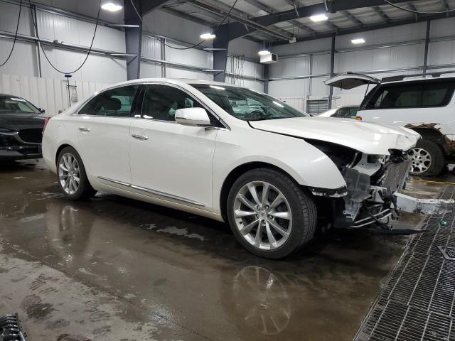 2G61P5S31D9165526 - 2013 CADILLAC XTS LUXURY COLLECTION WHITE photo 4
